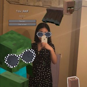 Meet your Posher, Eve